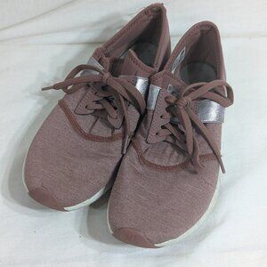 New Balance Nergize Sneakers